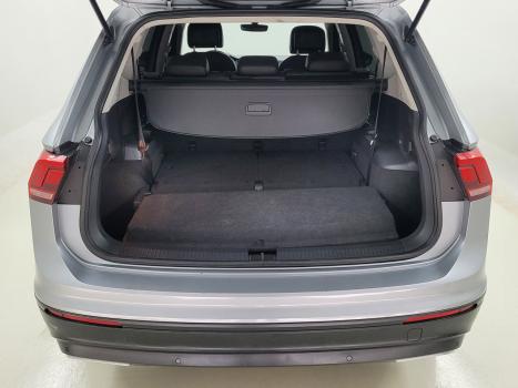 VOLKSWAGEN Tiguan 1.4 250 TSI TOTAL FLEX ALLSPACE COMFORTLINE TURBO AUTOMÁTICO TIPTRONIC, Foto 9