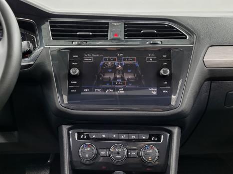 VOLKSWAGEN Tiguan 1.4 250 TSI TOTAL FLEX ALLSPACE COMFORTLINE TURBO AUTOMÁTICO TIPTRONIC, Foto 18