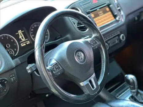 VOLKSWAGEN Tiguan 2.0 16V 4P TSI 4WD TURBO AUTOMTICO, Foto 4