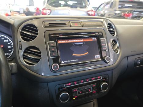 VOLKSWAGEN Tiguan 2.0 16V 4P FSI 4WD TURBO AUTOMTICO, Foto 13