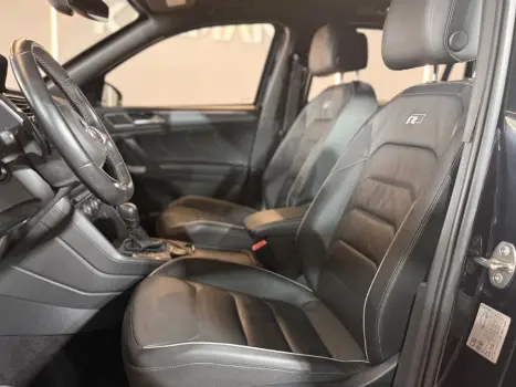 VOLKSWAGEN Tiguan 2.0 350 TSI TOTAL FLEX ALLSPACE R-LINE 4-MOTION TURBO AUTOM�TICO DSG, Foto 7