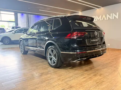 VOLKSWAGEN Tiguan 2.0 350 TSI TOTAL FLEX ALLSPACE R-LINE 4-MOTION TURBO AUTOM�TICO DSG, Foto 11