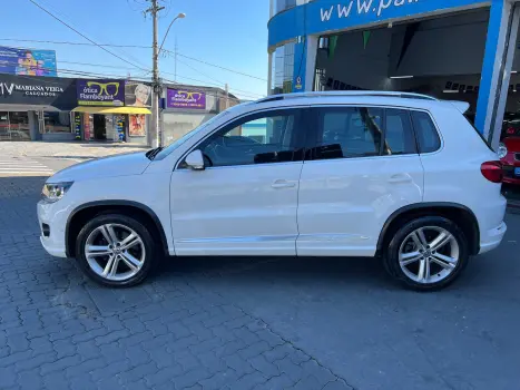 VOLKSWAGEN Tiguan 2.0 16V 4P TSI 4WD TURBO AUTOM�TICO, Foto 7
