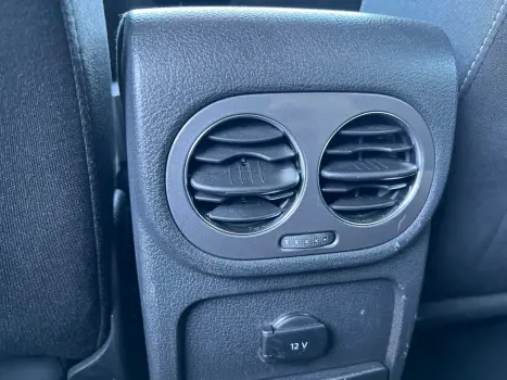 VOLKSWAGEN Tiguan 2.0 16V 4P TSI 4WD TURBO AUTOM�TICO, Foto 17