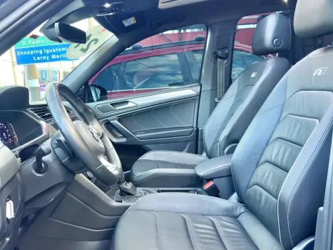 VOLKSWAGEN Tiguan 2.0 350 TSI TOTAL FLEX ALLSPACE R-LINE 4-MOTION TURBO AUTOM�TICO DSG, Foto 8