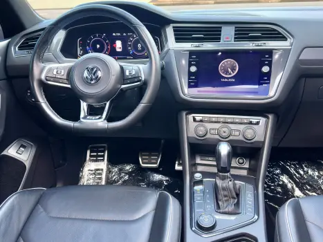 VOLKSWAGEN Tiguan 2.0 350 TSI TOTAL FLEX ALLSPACE R-LINE 4-MOTION TURBO AUTOM�TICO DSG, Foto 16