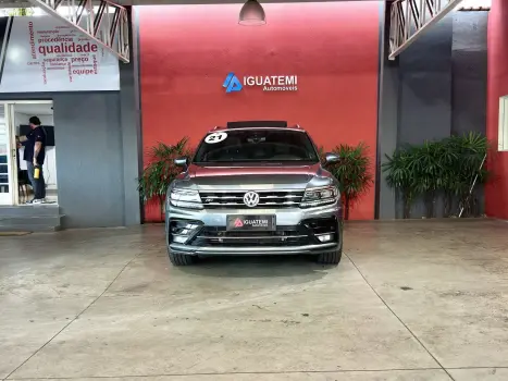 VOLKSWAGEN Tiguan 2.0 350 TSI TOTAL FLEX ALLSPACE R-LINE 4-MOTION TURBO AUTOM�TICO DSG, Foto 9