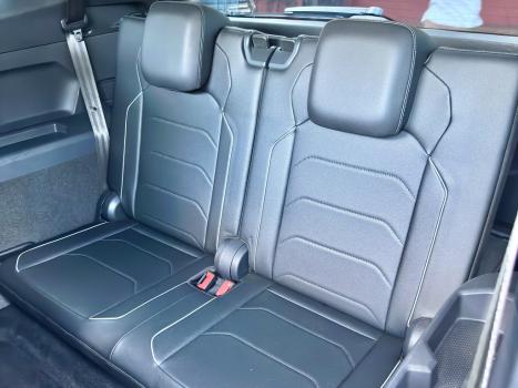VOLKSWAGEN Tiguan 2.0 350 TSI TOTAL FLEX ALLSPACE R-LINE 4-MOTION TURBO AUTOM�TICO DSG, Foto 13