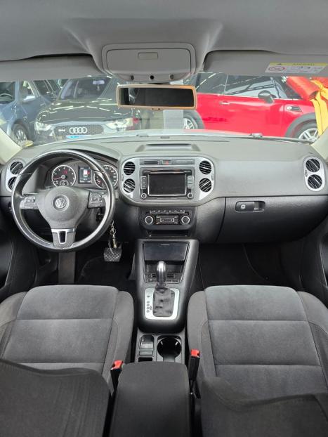 VOLKSWAGEN Tiguan 2.0 16V 4P TSI R-LINE TURBO AUTOM�TICO TIPTRONIC, Foto 8