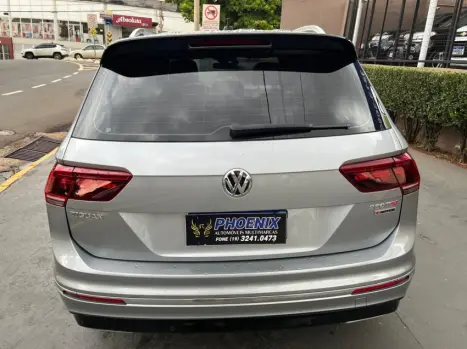 VOLKSWAGEN Tiguan 2.0 350 TSI TOTAL FLEX ALLSPACE R-LINE 4-MOTION TURBO AUTOM�TICO DSG, Foto 7