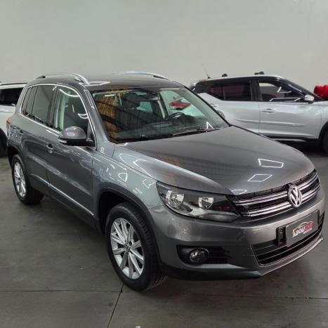 VOLKSWAGEN Tiguan 2.0 16V 4P TSI 4WD TURBO AUTOM�TICO, Foto 3