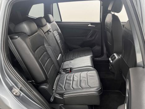 VOLKSWAGEN Tiguan 2.0 300 TSI ALLSPACE R-LINE TURBO AUTOMÁTICO, Foto 8