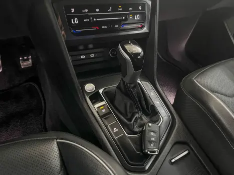 VOLKSWAGEN Tiguan 2.0 300 TSI ALLSPACE R-LINE TURBO AUTOMÁTICO, Foto 23