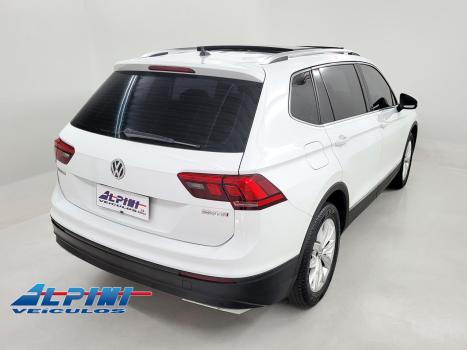 VOLKSWAGEN Tiguan , Foto 4
