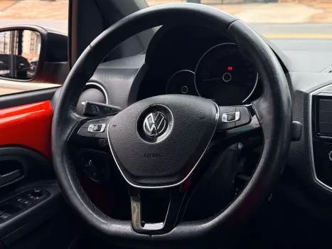 VOLKSWAGEN UP 1.0 12V 4P TSI FLEX MOVE UP, Foto 9 VOLKSWAGEN UP 1.0 12V 4P TSI FLEX MOVE UP, Foto 9