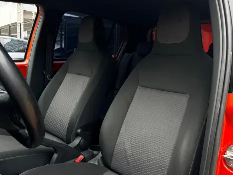 VOLKSWAGEN UP 1.0 12V 4P TSI FLEX MOVE UP, Foto 13 VOLKSWAGEN UP 1.0 12V 4P TSI FLEX MOVE UP, Foto 13