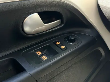 VOLKSWAGEN UP 1.0 12V 4P FLEX MOVE UP AUTOMATIZADO, Foto 15