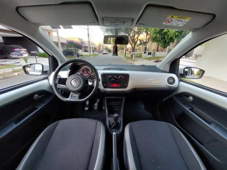VOLKSWAGEN UP 1.0 12V 4P HIGH FLEX, Foto 9