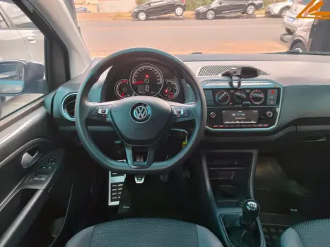 VOLKSWAGEN UP 1.0 4P FLEX 170 TSI XTREME, Foto 7