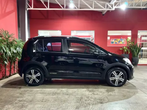 VOLKSWAGEN UP 1.0 4P FLEX 170 TSI XTREME, Foto 14