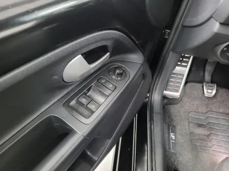 VOLKSWAGEN UP 1.0 4P FLEX 170 TSI CONNECT, Foto 12