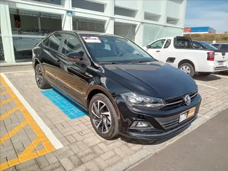 VOLKSWAGEN Virtus 1.0 4P 200 TSI FLEX HIGHLINE AUTOMÁTICO, Foto 2 VOLKSWAGEN Virtus 1.0 4P 200 TSI FLEX HIGHLINE AUTOMÁTICO, Foto 2