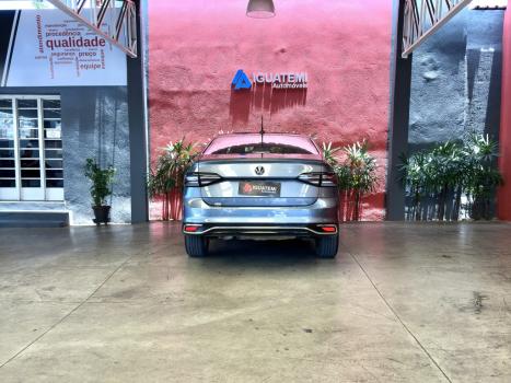 VOLKSWAGEN Virtus 1.0 4P 200 TSI FLEX HIGHLINE AUTOMTICO, Foto 17