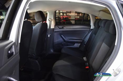 VOLKSWAGEN Virtus 1.0 4P 200 TSI FLEX COMFORTLINE AUTOM�TICO, Foto 4