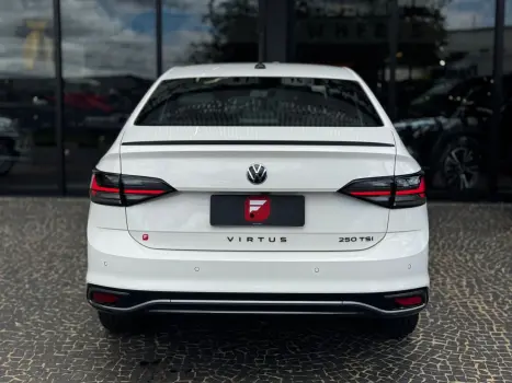 VOLKSWAGEN Virtus 1.4 4P 250 TSI EXCLUSIVE AUTOM�TICO, Foto 18