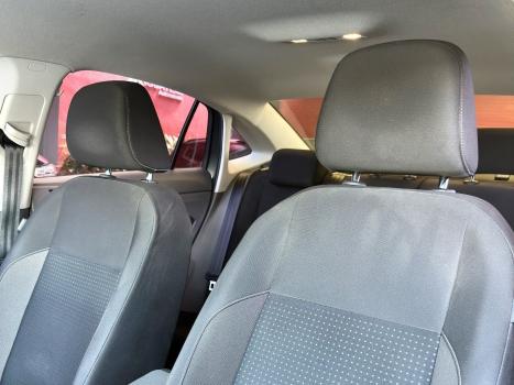 VOLKSWAGEN Virtus 1.0 4P 200 TSI FLEX COMFORTLINE AUTOM�TICO, Foto 3