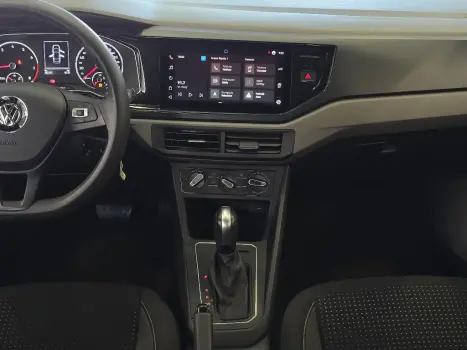 VOLKSWAGEN Virtus 1.0 4P 200 TSI FLEX COMFORTLINE AUTOM�TICO, Foto 8