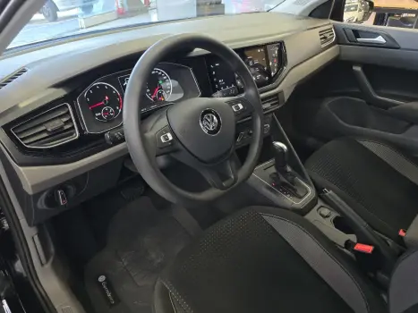 VOLKSWAGEN Virtus 1.0 4P 200 TSI FLEX COMFORTLINE AUTOM�TICO, Foto 14