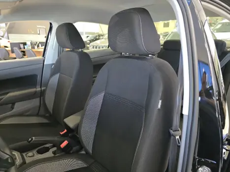 VOLKSWAGEN Virtus 1.0 4P 200 TSI FLEX COMFORTLINE AUTOM�TICO, Foto 15