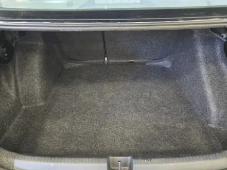 VOLKSWAGEN Virtus 1.0 4P 200 TSI FLEX COMFORTLINE AUTOM�TICO, Foto 17