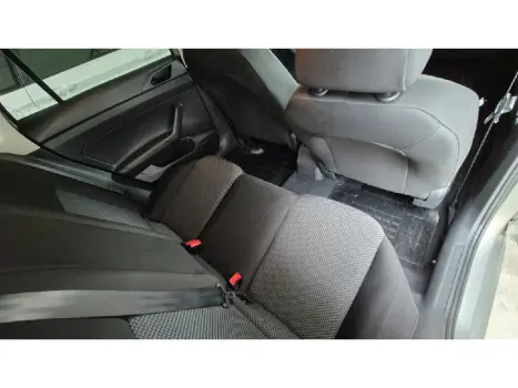 VOLKSWAGEN Virtus 1.6 4P MSI FLEX AUTOM�TICO, Foto 11