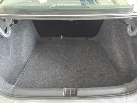 VOLKSWAGEN Virtus 1.6 4P MSI FLEX AUTOM�TICO, Foto 13