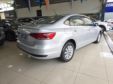 VOLKSWAGEN Virtus 1.6 4P MSI FLEX AUTOM�TICO, Foto 6