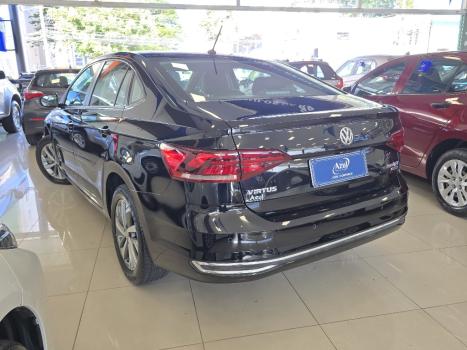 VOLKSWAGEN Virtus 1.0 12V 4P 200 TSI HIGHLINE AUTOM�TICO, Foto 4