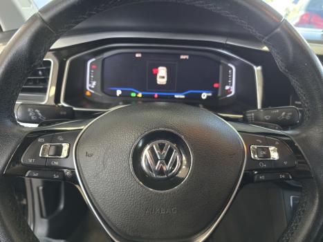 VOLKSWAGEN Virtus 1.0 12V 4P 200 TSI HIGHLINE AUTOM�TICO, Foto 12