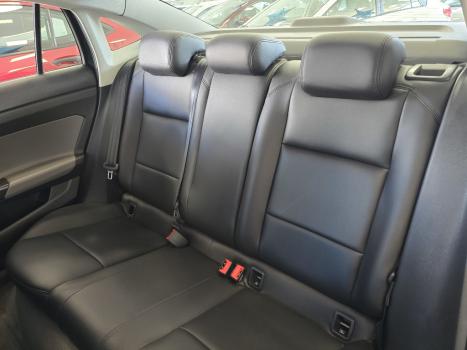 VOLKSWAGEN Virtus 1.0 12V 4P 200 TSI HIGHLINE AUTOM�TICO, Foto 17
