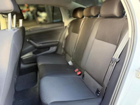 VOLKSWAGEN Virtus 1.6 4P MSI FLEX AUTOM�TICO, Foto 11