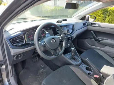 VOLKSWAGEN Virtus 1.0 4P 200 TSI FLEX COMFORTLINE AUTOM�TICO, Foto 7