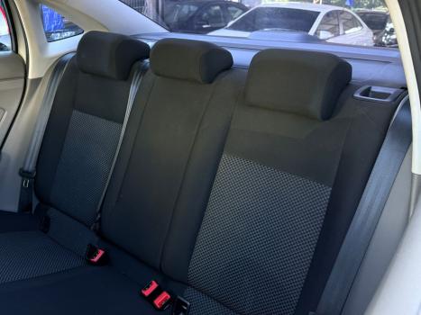 VOLKSWAGEN Virtus 1.0 4P 200 TSI FLEX COMFORTLINE AUTOM�TICO, Foto 14