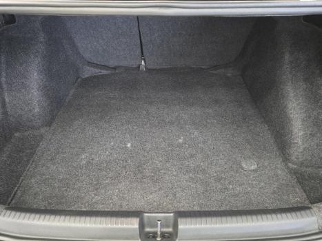 VOLKSWAGEN Virtus 1.0 12V 4P 200 TSI HIGHLINE AUTOM�TICO, Foto 18