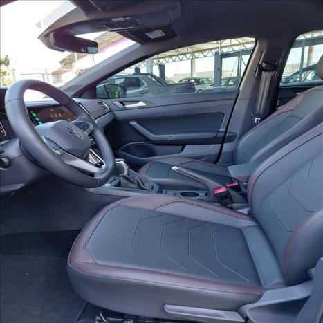 VOLKSWAGEN Virtus 1.0 4P 200 TSI FLEX HIGHLINE AUTOM�TICO, Foto 10