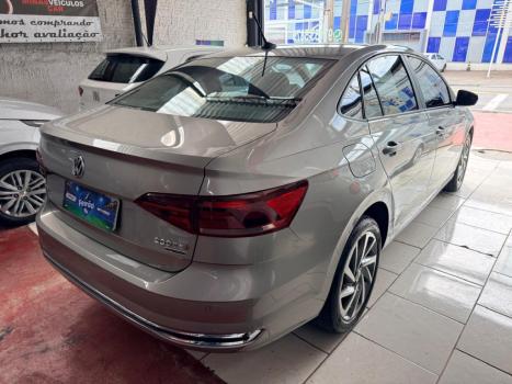VOLKSWAGEN Virtus 1.0 4P 200 TSI FLEX HIGHLINE AUTOM�TICO, Foto 2