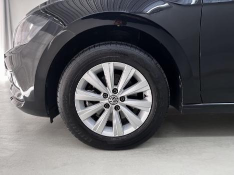 VOLKSWAGEN Virtus 1.0 4P 200 TSI FLEX COMFORTLINE AUTOM�TICO, Foto 10