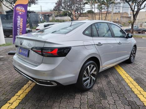 VOLKSWAGEN Virtus 1.0 4P 200 TSI FLEX HIGHLINE AUTOM�TICO, Foto 4