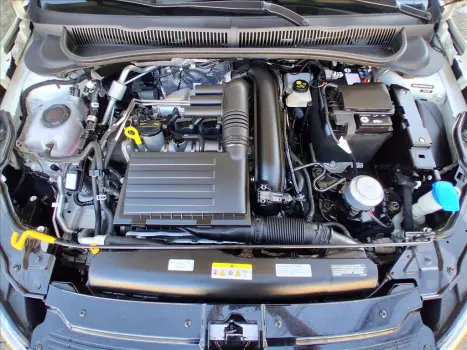 VOLKSWAGEN Virtus 1.4 4P 250 TSI EXCLUSIVE AUTOM�TICO, Foto 17