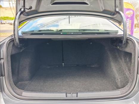 VOLKSWAGEN Virtus 1.0 4P 200 TSI FLEX HIGHLINE AUTOM�TICO, Foto 14